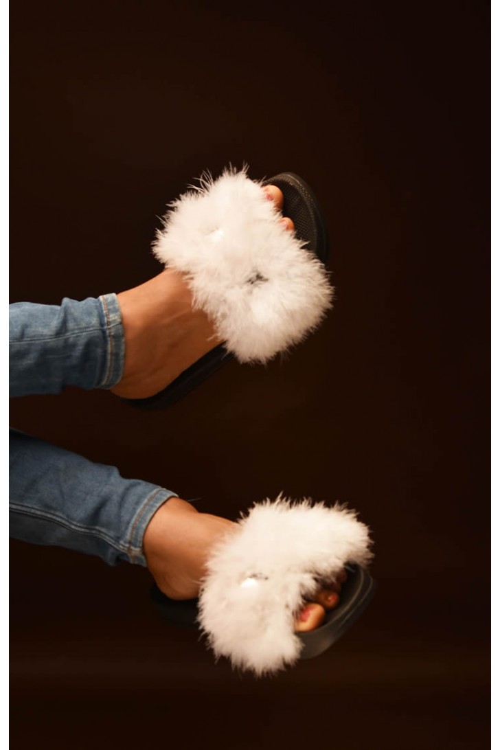 Crystal Accessorised White Feathered Ladies Slippers.